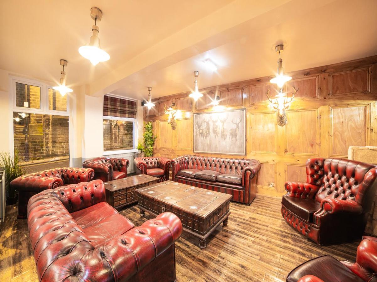 Churchill'S Hotel Wombwell Buitenkant foto